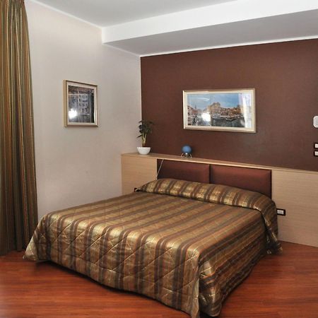 Dulcinea Hotel Múggia Eksteriør bilde